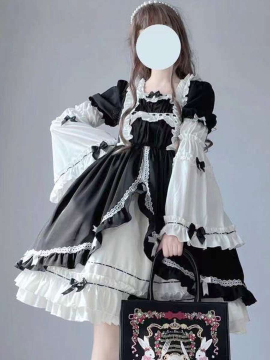 🖤🍰 "Monochrome Waltz" – Classic Gothic Lolita Dress 🍰🖤